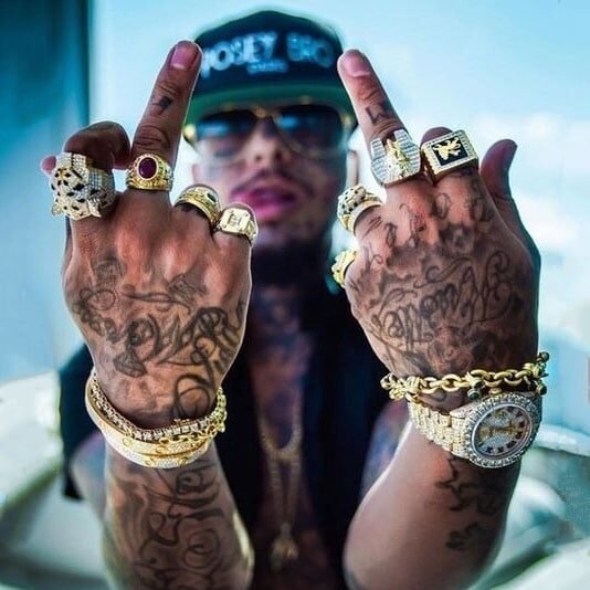 Renqing Jewelry
