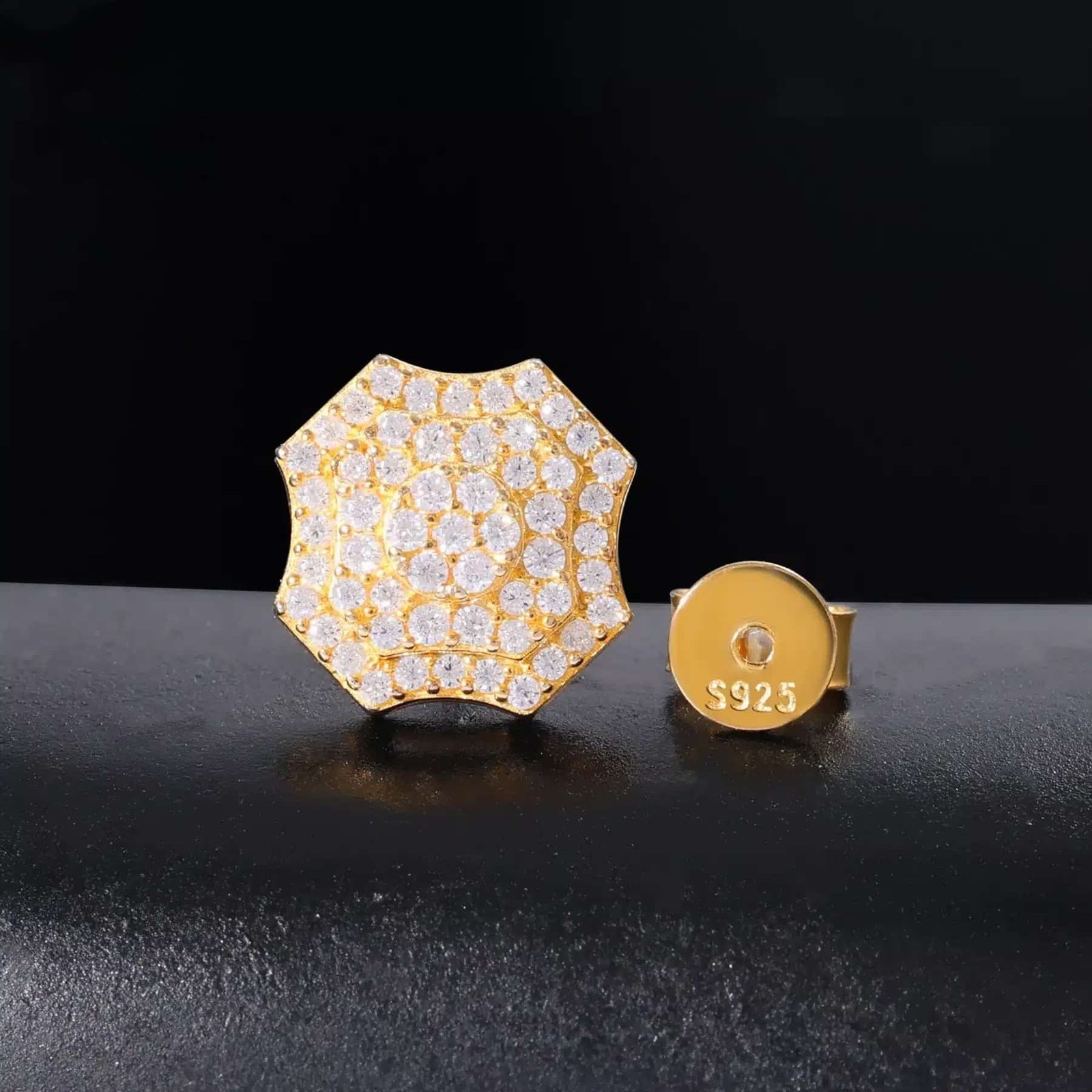 H467b923bb98d4b0992f2882e7ea54e9